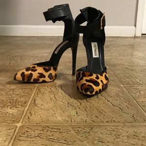 Steve Madden Leopard Print Pumps